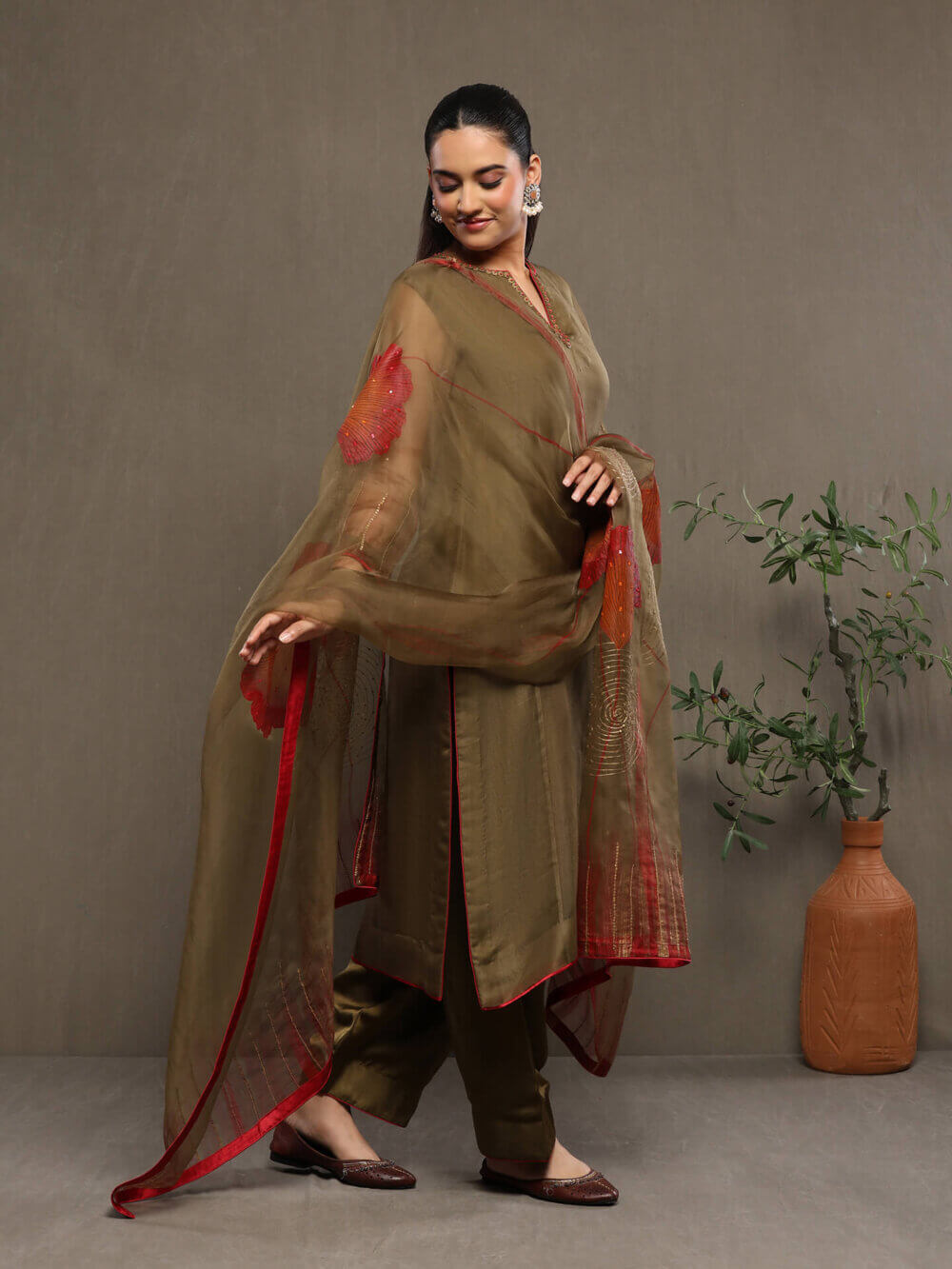 Gallery Thumb